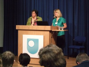 Stella Hurd and Maria Fernandez-Toro giving their paper at the SWON 209 conference.